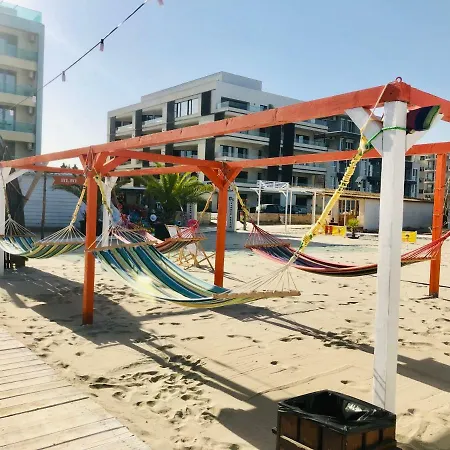 Apartment Happy Mamaia Nord 2 *