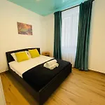 Apartament Happy Mamaia Nord 2 *