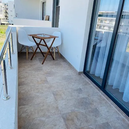 Apartamento Happy Mamaia Nord 2 *
