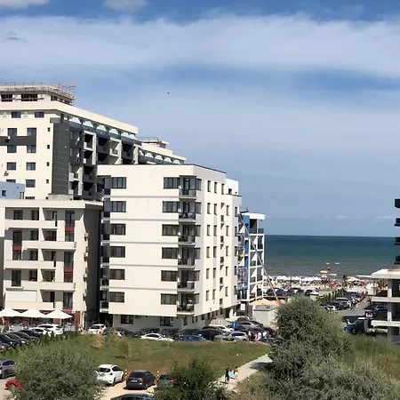 Апартаменты Happy Mamaia Nord 2