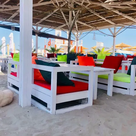 Apartamento Happy Mamaia Nord 2 *