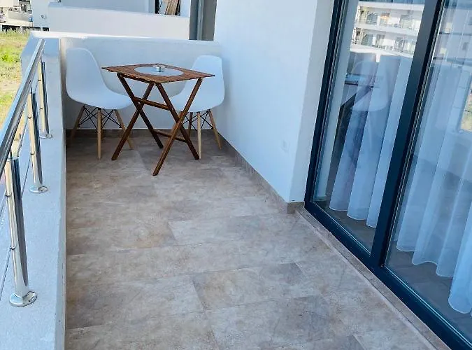 Appartement Happy Mamaia Nord 2 *