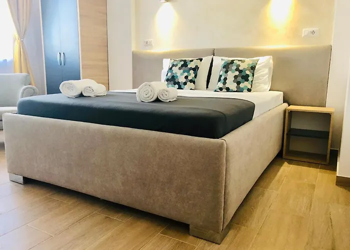 Happy Mamaia Nord 2 Апартаменты *