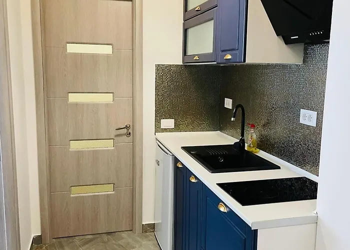 Апартаменты Happy Mamaia Nord 2 *