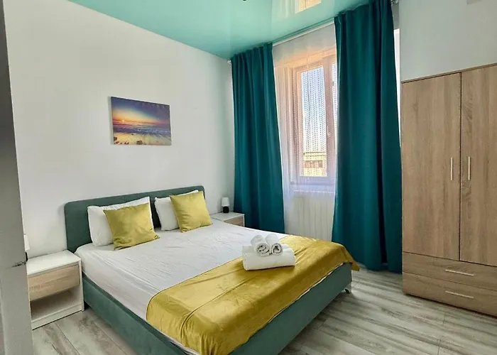 Апартаменты Happy Mamaia Nord 2