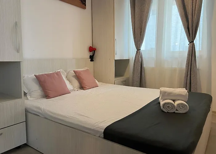 Апартаменты Happy Mamaia Nord 2 Нэводари