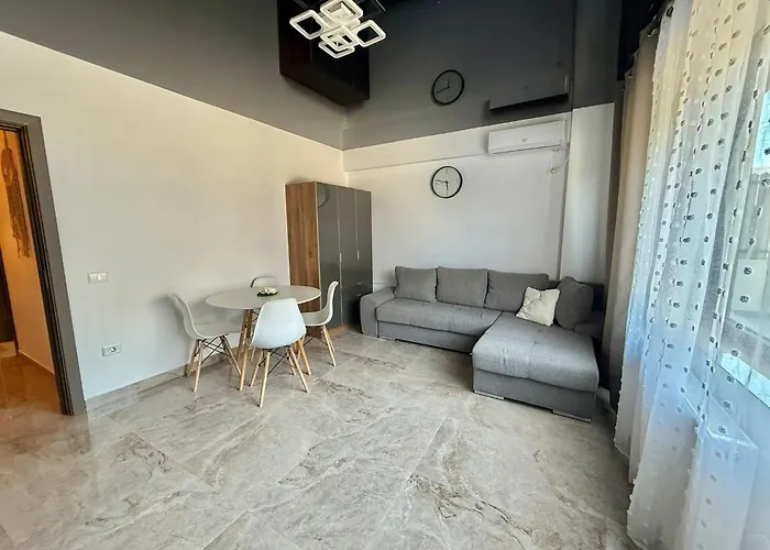 Апартаменты Happy Mamaia Nord 2