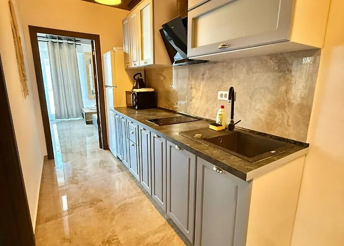 Happy Mamaia Nord 2 *