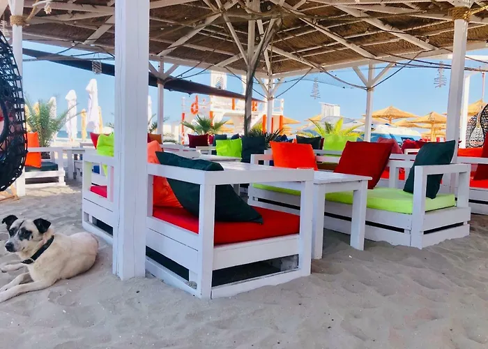 Апартаменты Happy Mamaia Nord 2 *