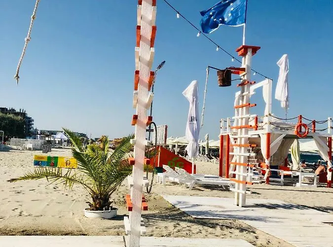 Happy Mamaia Nord 2 Апартаменты